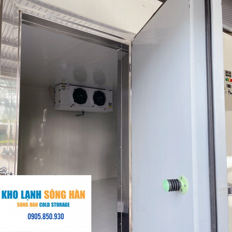 Kho lạnh bảo quản thủy hải sản 